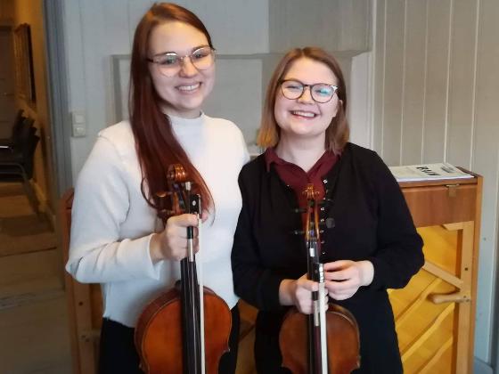 Stina og Emma.jpg Bilde av Stina og Emma